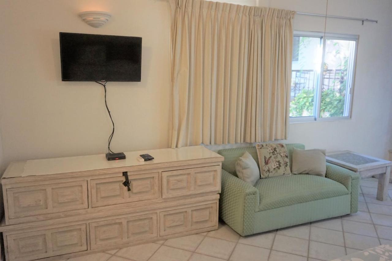 Hotel Boutique Suites Puerto Cancun Exterior photo
