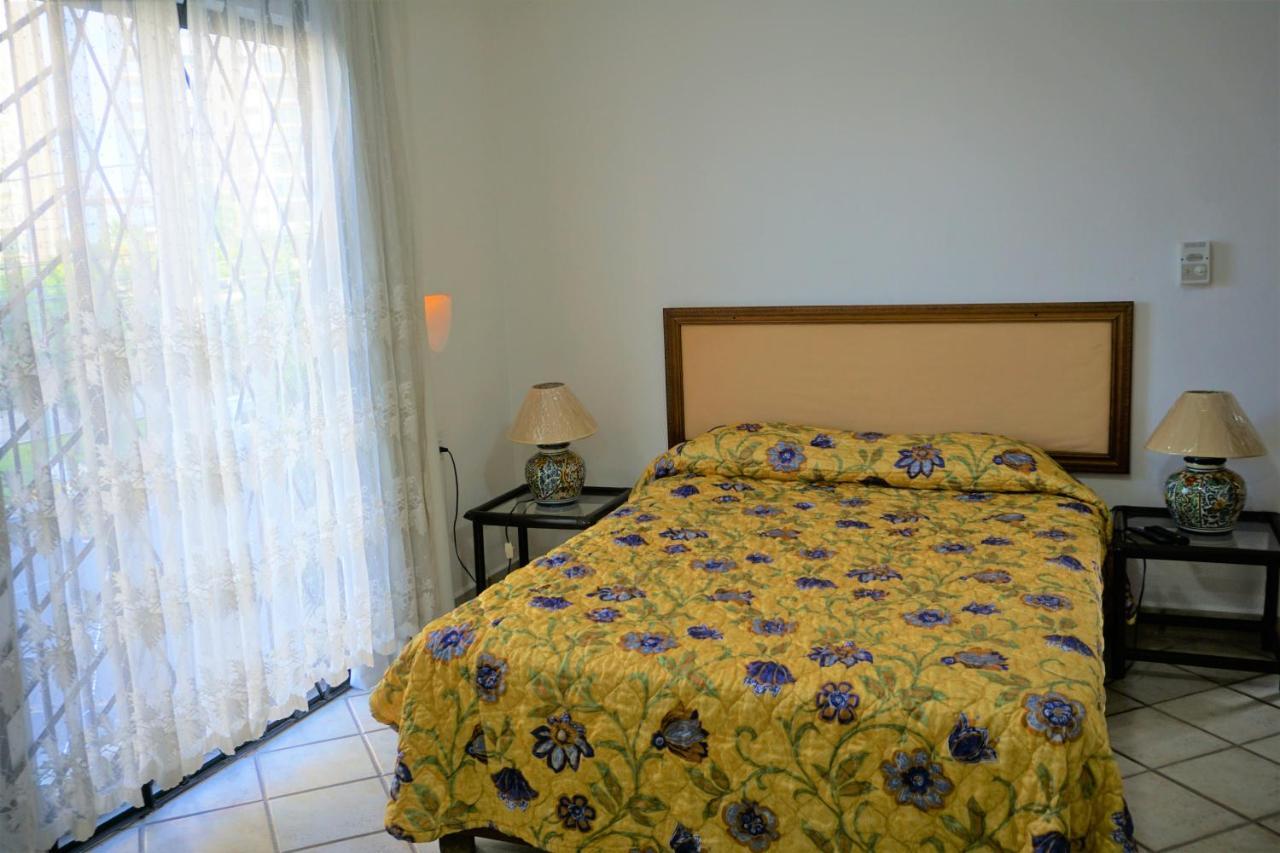 Hotel Boutique Suites Puerto Cancun Exterior photo