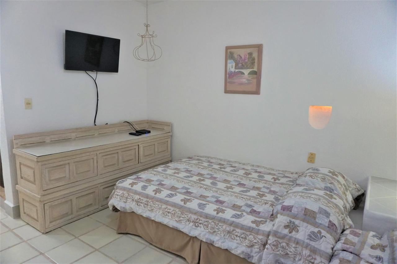 Hotel Boutique Suites Puerto Cancun Exterior photo